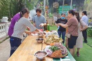 Thuê xe 7 chỗ Bình Chiểu giá rẻ đi tỉnh, xe đẹp, tài xế kinh nghiệm, đón tận nơi Thủ Đức.