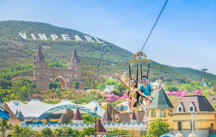 Thuê Xe Du Lịch Có Tài Xế Đi Nha Trang