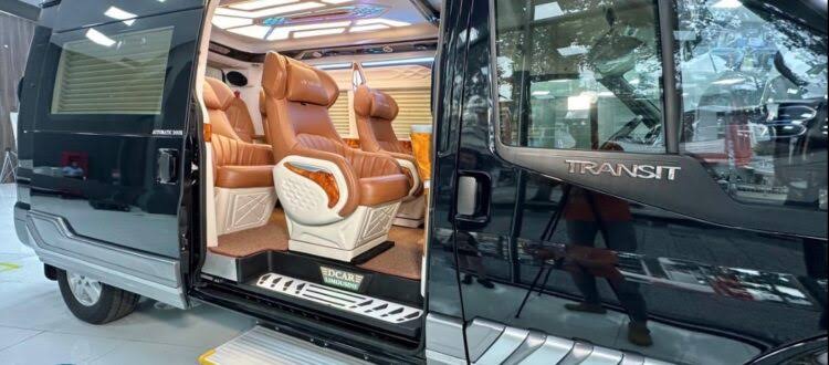 Thuê xe du lịch có tài xế tại quận 9