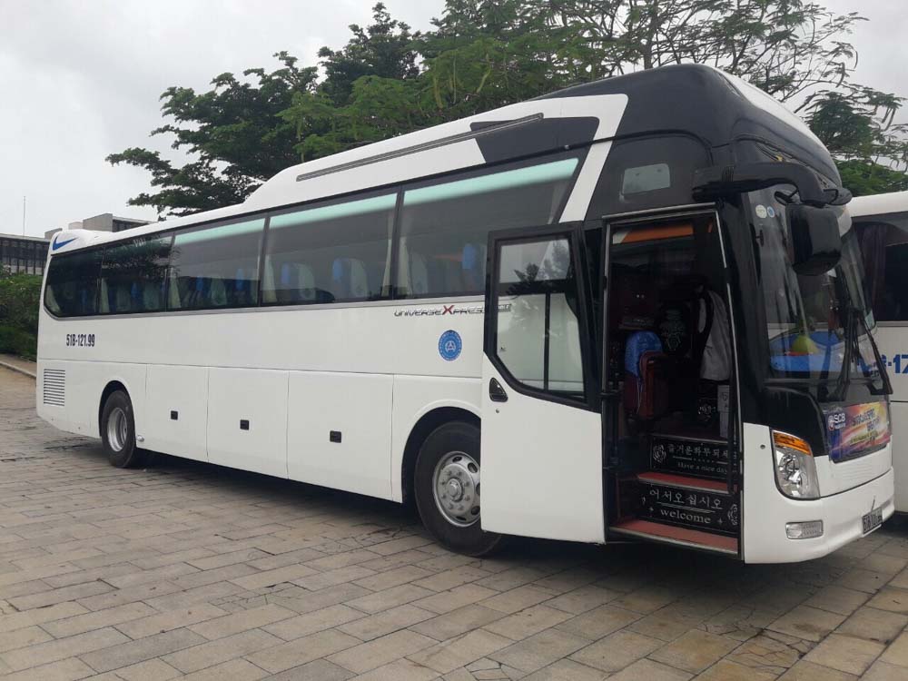 thue-xe-du-lich-co-tai-xe-đi-tinh