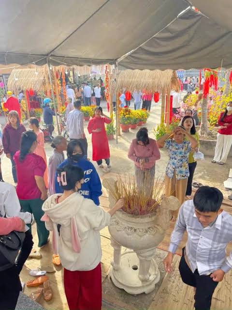 Thuê xe du lịch có tài xế