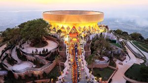 Thuê xe 7 chỗ đi tây ninh trong ngày