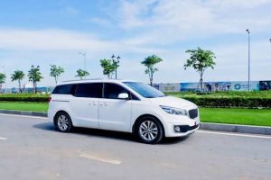 Thuê xe 7 chỗ Thủ Đức đưa đón học sinh – An toàn, đúng giờ, phụ huynh yên tâm