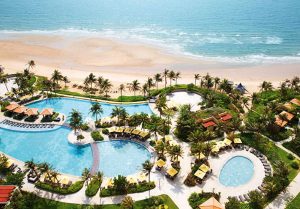 Thuê xe 7 chỗ Thủ Đức đi Hồ Tràm lễ 30/4 giá tốt, tránh kẹt xe