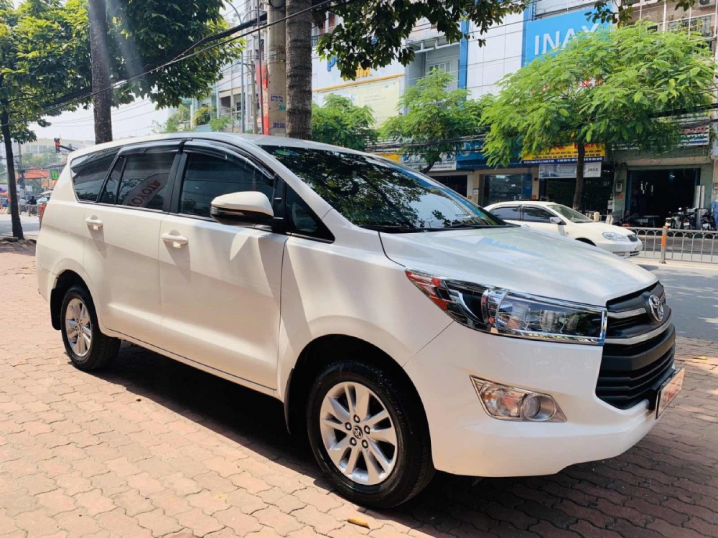 Thuê xe 7 chỗ Thủ Đức đi Suối Mơ Đồng Nai