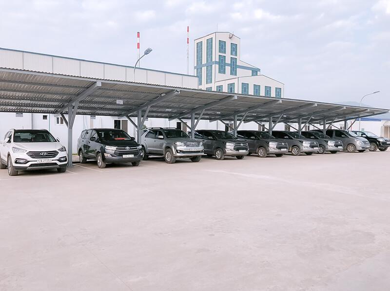 Thuê Xe 7 Chỗ Thủ Đức Đưa Đón Chuyên Gia Nước Ngoài Uy Tín