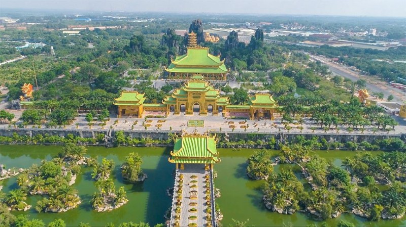 Thuê Xe Hợp Đồng Thủ Đức Đi Khu Du Lịch Đại Nam Giá Tốt, Đón Tận Nơi